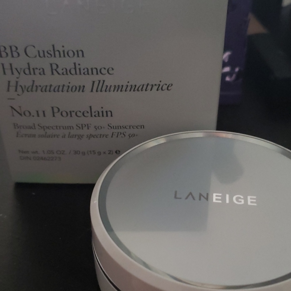 Laneige hydro foundation cushion #11 porcelain.